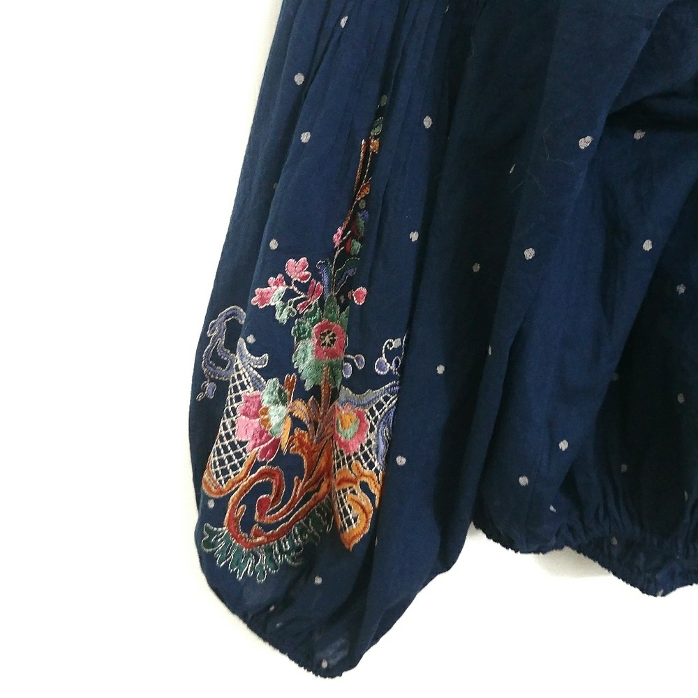 ✨ Free People Embroidered Boho Top Tassle Blue - Picture 3 of 3
